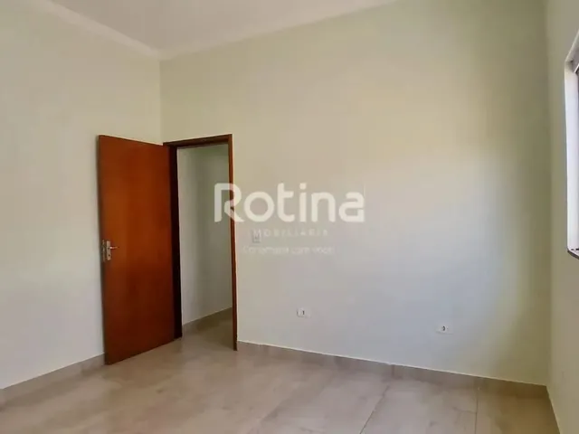 Imagem 15: Casa para Alugar, 3 Quartos, Granada - Uberlândia/Mg - Rotina Imobiliária