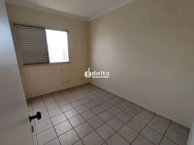 Imagem 12: Apartamento com 3 Quartos, Disponível para Locação no Bairro Copacabana Em