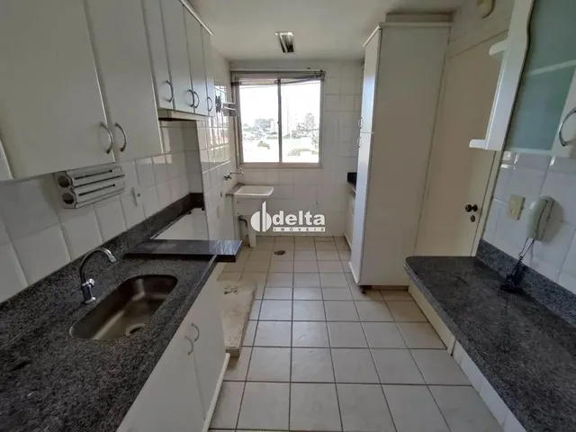 Imagem 8: Apartamento com 3 Quartos, Disponível para Locação no Bairro Copacabana Em