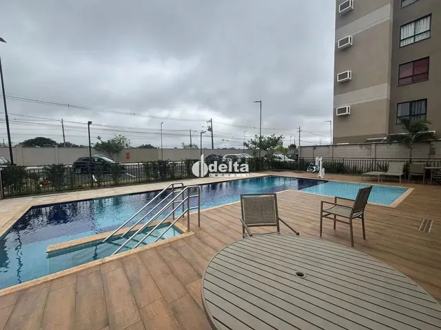 Imagem: Apartamento com 2 Quartos Disponível para