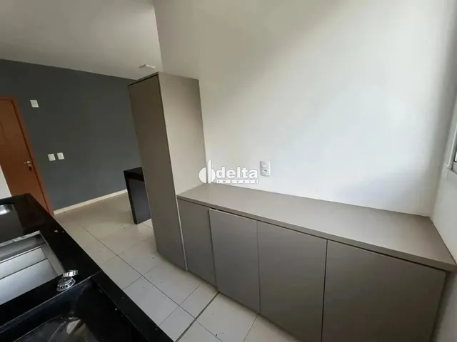 Imagem 13: Apartamento com 2 Quartos Sendo 1 Suíte, Disponível para Locação no Bairro Jardim