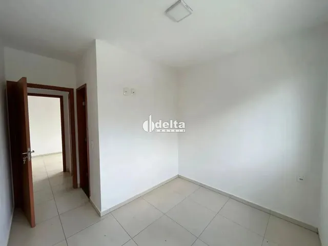 Imagem 9: Apartamento com 2 Quartos Sendo 1 Suíte, Disponível para Locação no Bairro Jardim