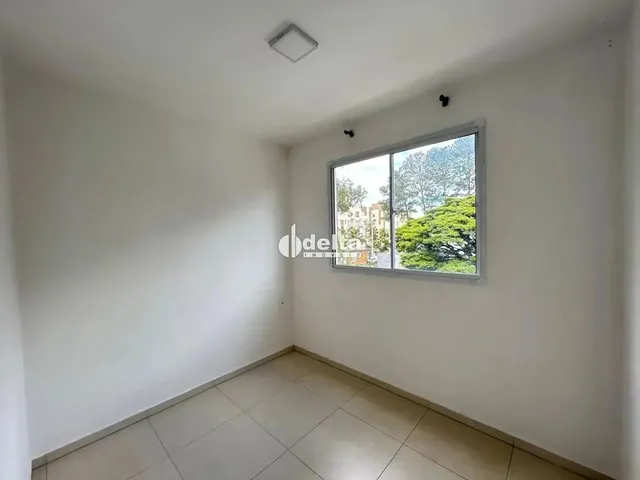 Imagem 6: Apartamento com 2 Quartos Sendo 1 Suíte, Disponível para Locação no Bairro Jardim