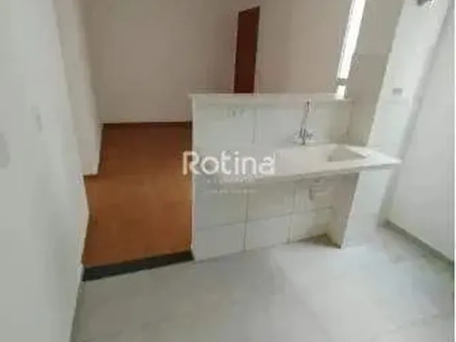 Imagem 2: Apartamento para Alugar, 2 Quartos, Chacaras Tubalina e Quartel - Uberlândia/Mg - Rotina