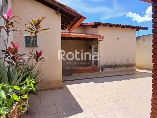 Imagem 3: Casa para Alugar, 3 Quartos, São Jorge - Uberlândia/Mg - Rotina Imobiliária