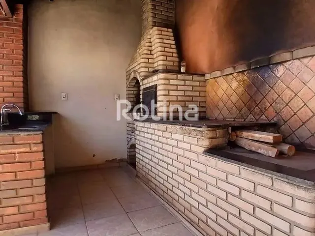 Imagem 16: Casa para Alugar, 3 Quartos, São Jorge - Uberlândia/Mg - Rotina Imobiliária