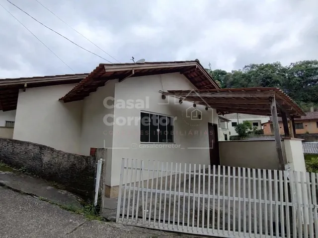Imagem: Casa à venda no bairro Azambuja - Brusque/SC