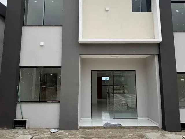 Imagem: Casas Duplex Prontas em Condomínio Fechado
