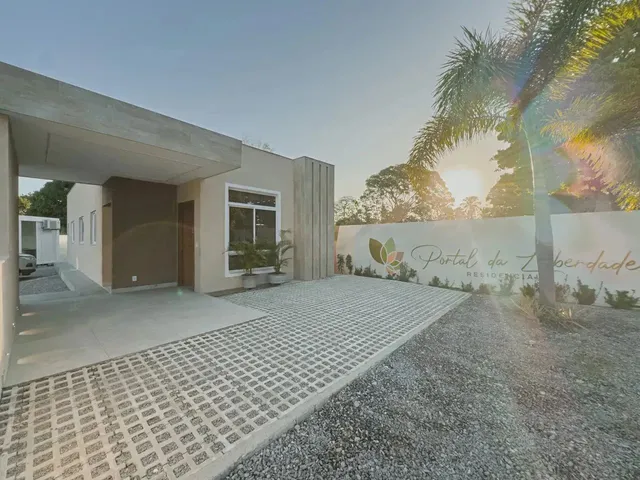 Imagem 4: Casas em Condomínio Fechado em Parnamirim em Liberdade - 2/4 Suíte - Doc. Grátis