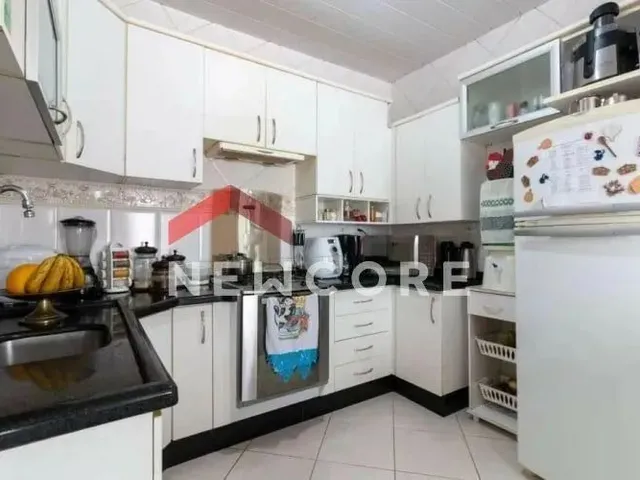 Imagem 10: Casa em Rua Leonor Ribas Pires da Rocha - Pilarzinho - Curitiba/Pr