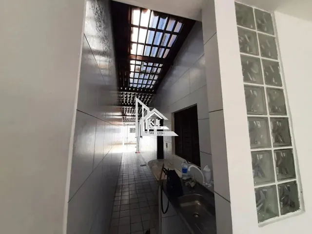 Imagem 4: Excelente Casa À Venda em Nova Parnamirim - 3 Quartos (2 Suítes), Dependência, Lado