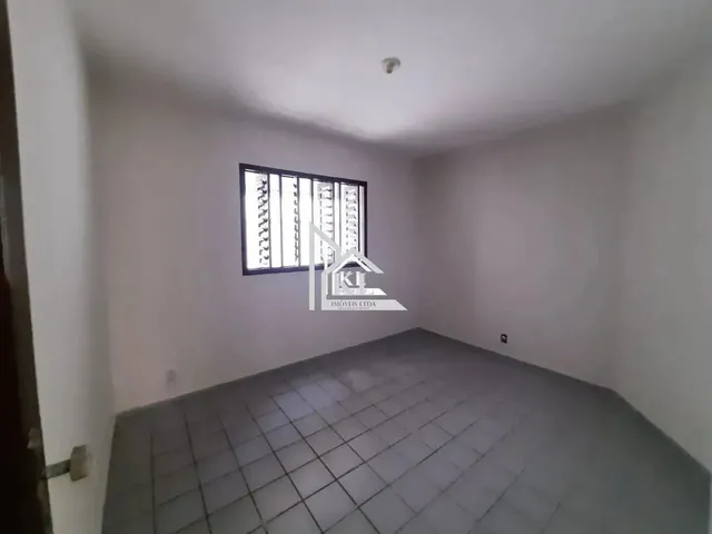 Imagem 5: Excelente Casa À Venda em Nova Parnamirim - 3 Quartos (2 Suítes), Dependência, Lado