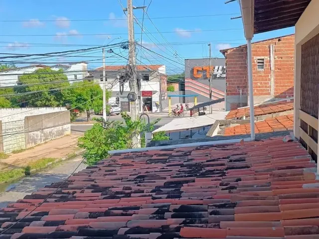 Imagem 4: Imóvel para Venda Possui 80 Metros Quadrados com 2 Quartos em Monte Castelo - Parnamirim