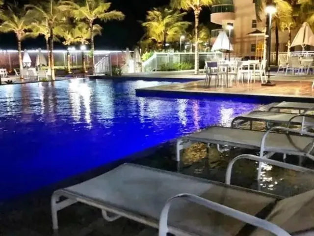 Imagem 6: Apartamento com 4 Dormitórios À Venda, 222 M² por R$ 1.650.000,00 - Praia de Cotovelo