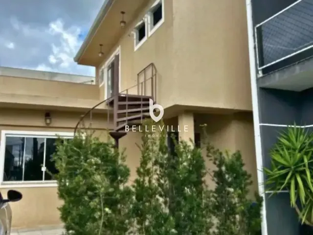 Imagem: Casa de Condomínio com 3 Quartos À Venda