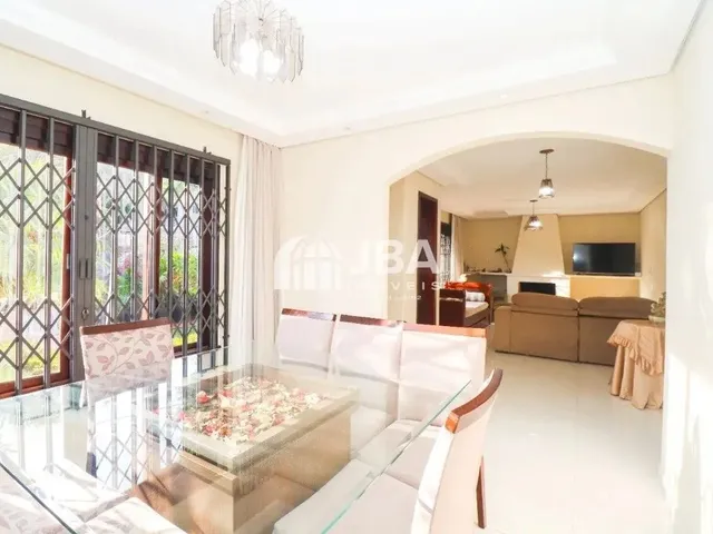 Imagem 8: Casa Térrea com 4 Quartos no Abranches