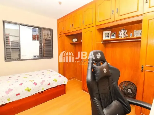 Imagem 5: Casa Térrea com 4 Quartos no Abranches