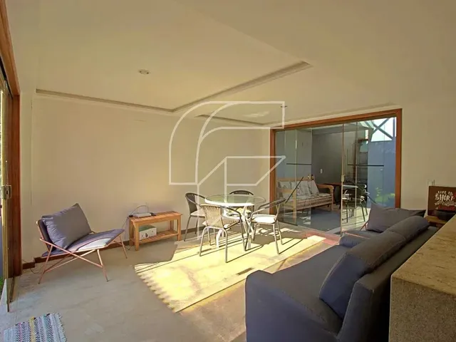 Imagem 15: Imóvel para Venda Possui 250 Metros Quadrados com 5 Quartos em Enseada Azul - Guarapari