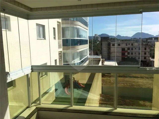 Imagem 1: Apartamento com 2 Quartos À Venda em Enseada Azul - Es
