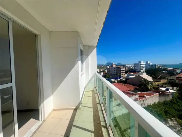 Imagem 1: Apartamento com 2 Quartos À Venda em Enseada Azul - Es