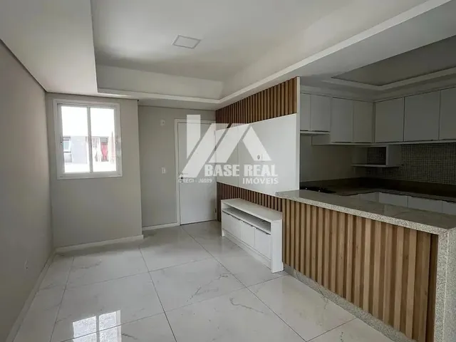 Imagem 2: Apartamento Semi Mobiliado para Venda e Locação, Centro