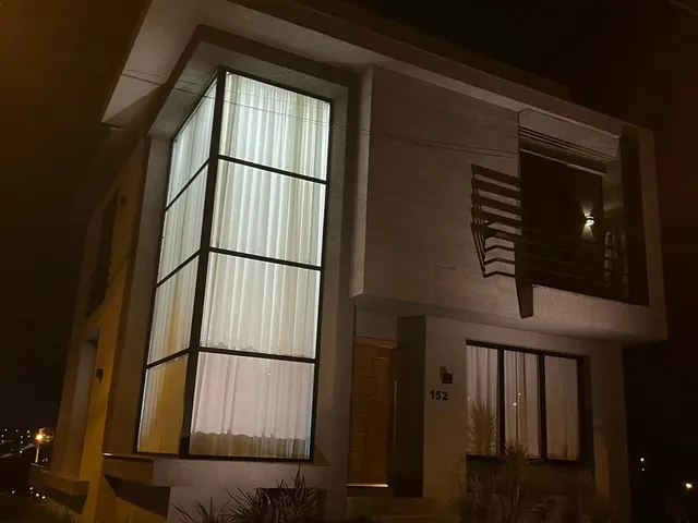 Imagem 1: Casa em Condomínio Ecoville com 3 Quartos , Sala e Cozinha Mobiliada !