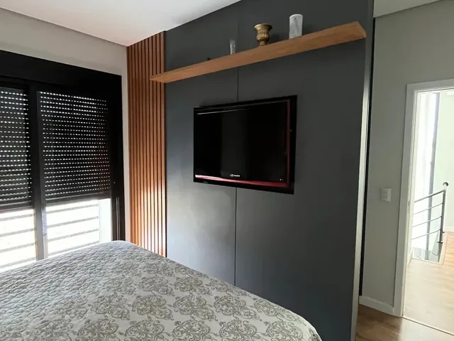 Imagem 3: Casa em Condomínio Ecoville com 3 Quartos , Sala e Cozinha Mobiliada !