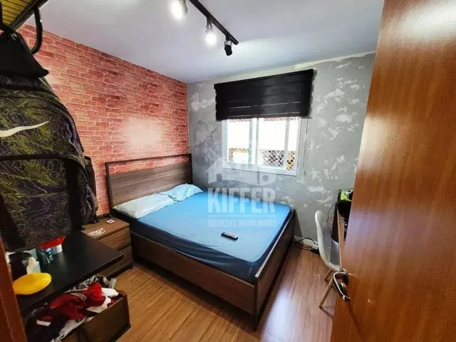 Imagem 12: Apartamento À Venda com 3 Quartos, Suíte e Varanda em Condomínio Completo São Gonçalo
