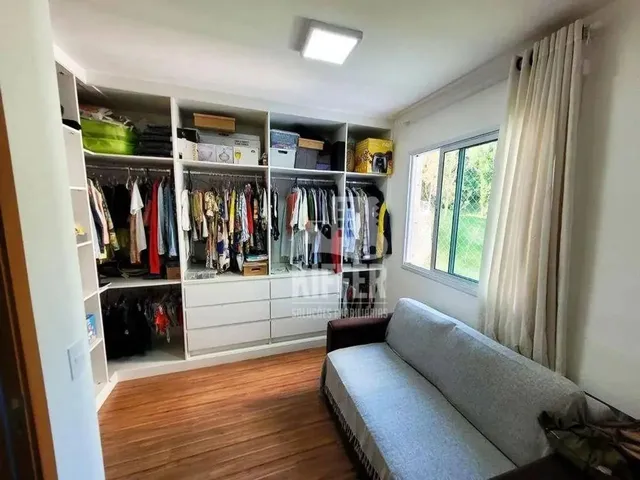 Imagem 7: Apartamento À Venda com 3 Quartos, Suíte e Varanda em Condomínio Completo São Gonçalo