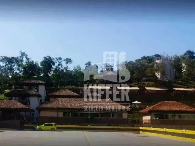 Imagem 2: Apartamento À Venda com 3 Quartos, Suíte e Varanda em Condomínio Completo São Gonçalo