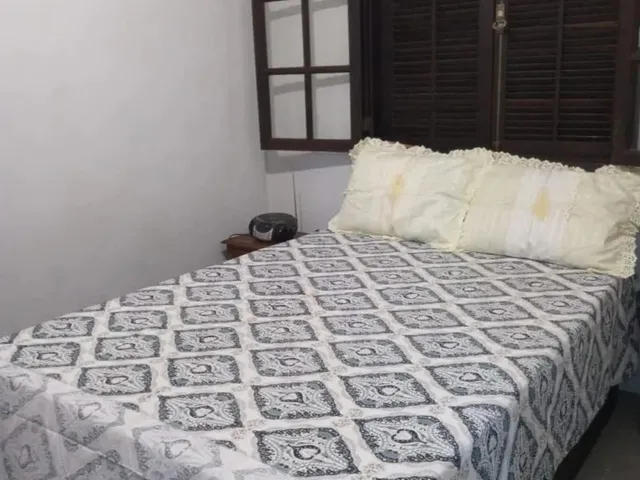 Imagem 5: Vendo Casa Térrea dos Sonhos: 3 Quartos (1 Suíte), Quintal e Comércio Há 120Mt!
