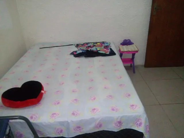 Imagem 9: Vendo Casa Térrea dos Sonhos: 3 Quartos (1 Suíte), Quintal e Comércio Há 120Mt!