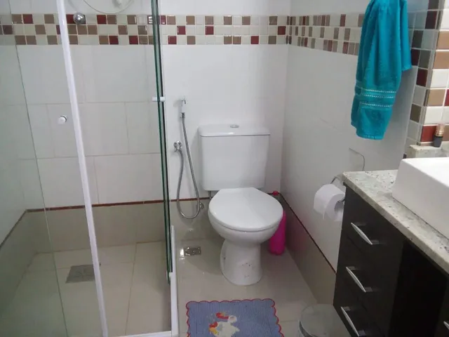 Imagem 2: Vendo Casa Térrea dos Sonhos: 3 Quartos (1 Suíte), Quintal e Comércio Há 120Mt!
