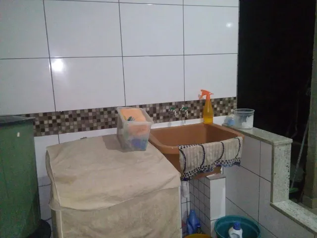Imagem 4: Vendo Casa Térrea dos Sonhos: 3 Quartos (1 Suíte), Quintal e Comércio Há 120Mt!