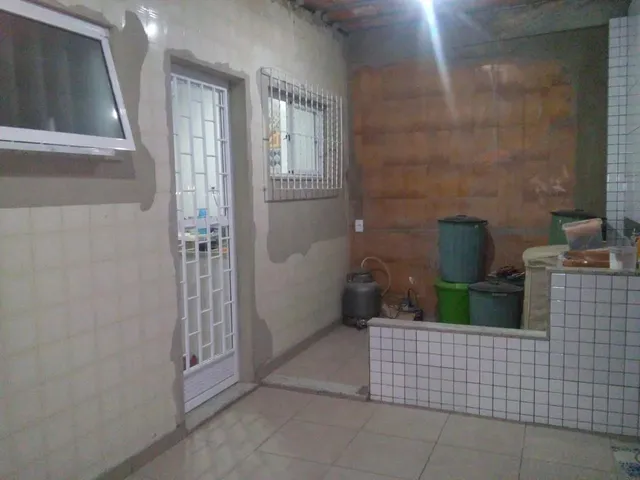 Imagem 6: Vendo Casa Térrea dos Sonhos: 3 Quartos (1 Suíte), Quintal e Comércio Há 120Mt!