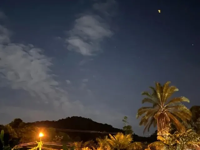 Imagem: Vendo Casa Super Grande com Várias Dependências