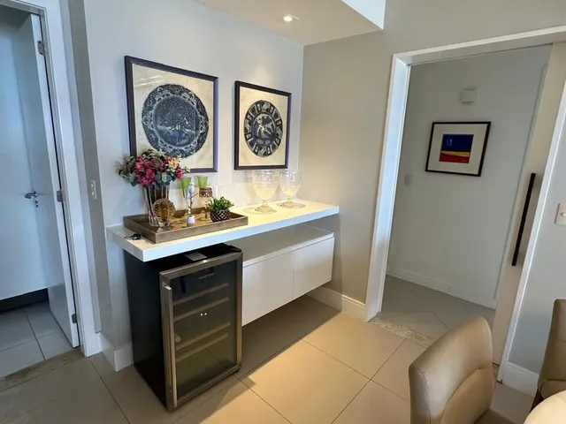 Imagem 7: Apartamento com 3 suites e varandas integradas com churrasqueira