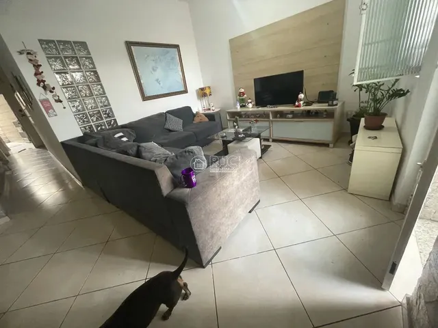 Imagem 1: Imóvel para Venda com 177 Metros Quadrados com 3 Quartos em Vila Isabel - Rio de Janeiro