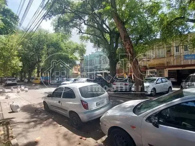 Imagem 4: Imóvel para Venda com 200 Metros Quadrados com 7 Quartos em Grajaú - Rio de Janeiro - Rj
