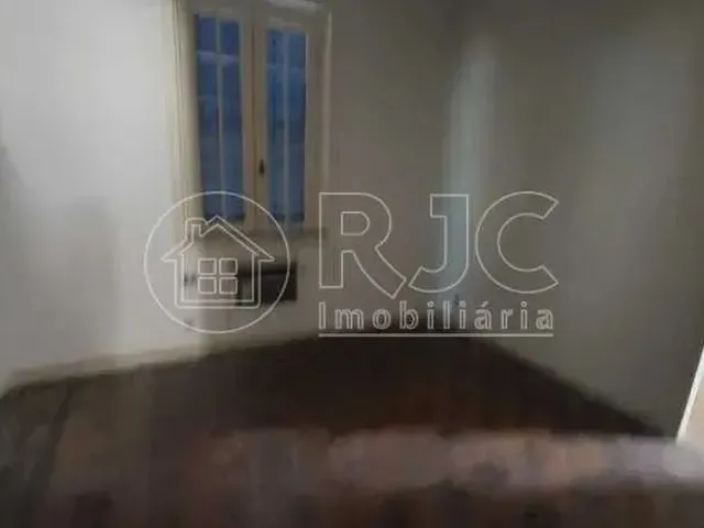 Imagem 5: Imóvel para Venda com 200 Metros Quadrados com 7 Quartos em Grajaú - Rio de Janeiro - Rj