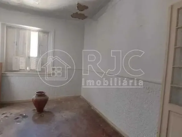 Imagem 8: Imóvel para Venda com 200 Metros Quadrados com 7 Quartos em Grajaú - Rio de Janeiro - Rj