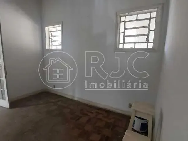 Imagem 14: Imóvel para Venda com 200 Metros Quadrados com 7 Quartos em Grajaú - Rio de Janeiro - Rj