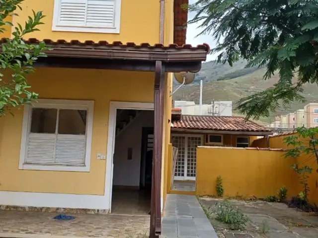 Imagem: Vendo Casa Duplex, com Dois Quartos, em