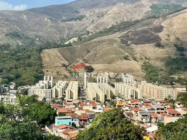 Imagem: Apartamento em Rua Luísa Dias Martins