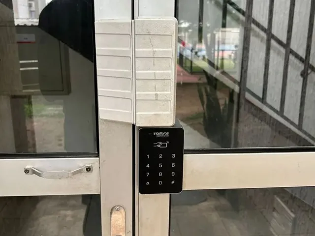 Imagem: Apartamento Reformado 2 Qrts Valverde