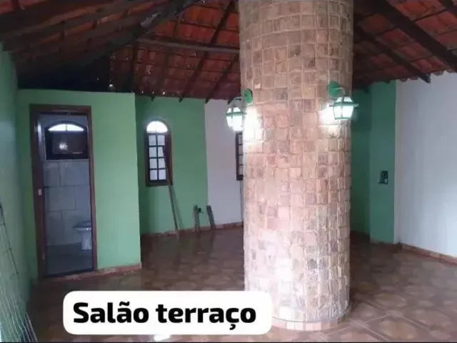 Imagem 7: Imóvel para Venda Possui 240 Metros Quadrados com 3 Quartos em Ponte Preta - Queimados