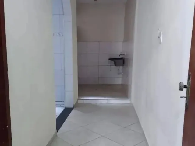 Imagem 16: Imóvel para Venda Possui 240 Metros Quadrados com 3 Quartos em Ponte Preta - Queimados