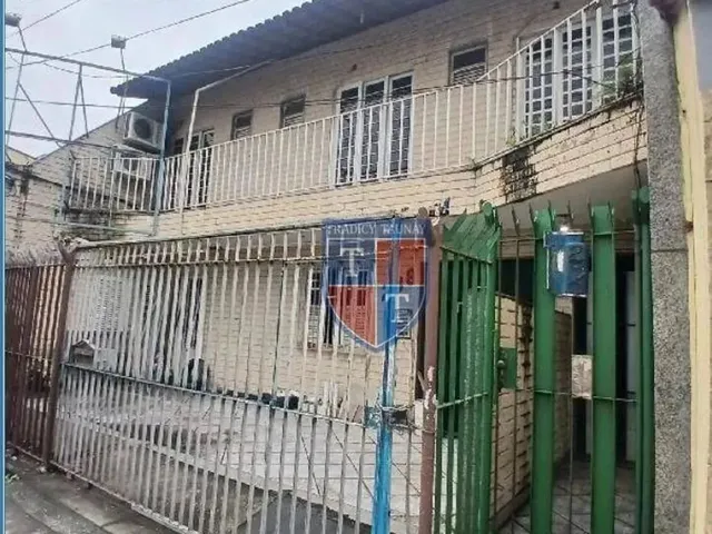 Imagem: Casa com 2 Dormitórios À Venda, 74 M²