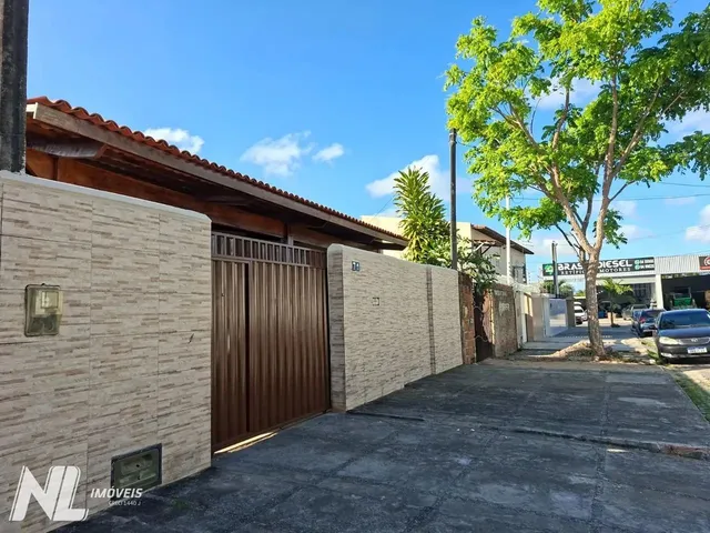 Imagem: Oportunidade! Casa com Suíte e 3 Vagas