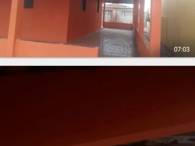 Imagem: Casa com 4 Quartos a Duas Quadras da Praia